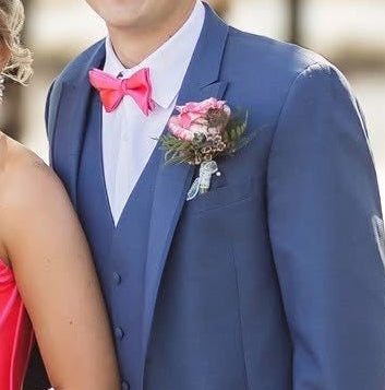 Boutonniere ONLY